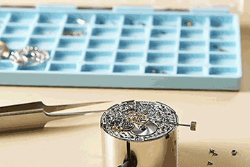 深圳劳力士手表官方售后维修店地址查询